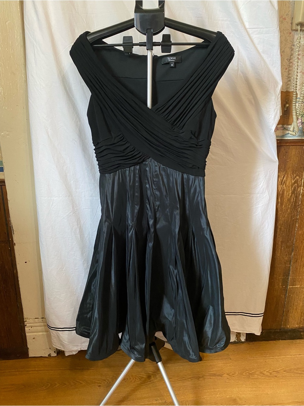 Black Pleated V-Neck Maxi Dress